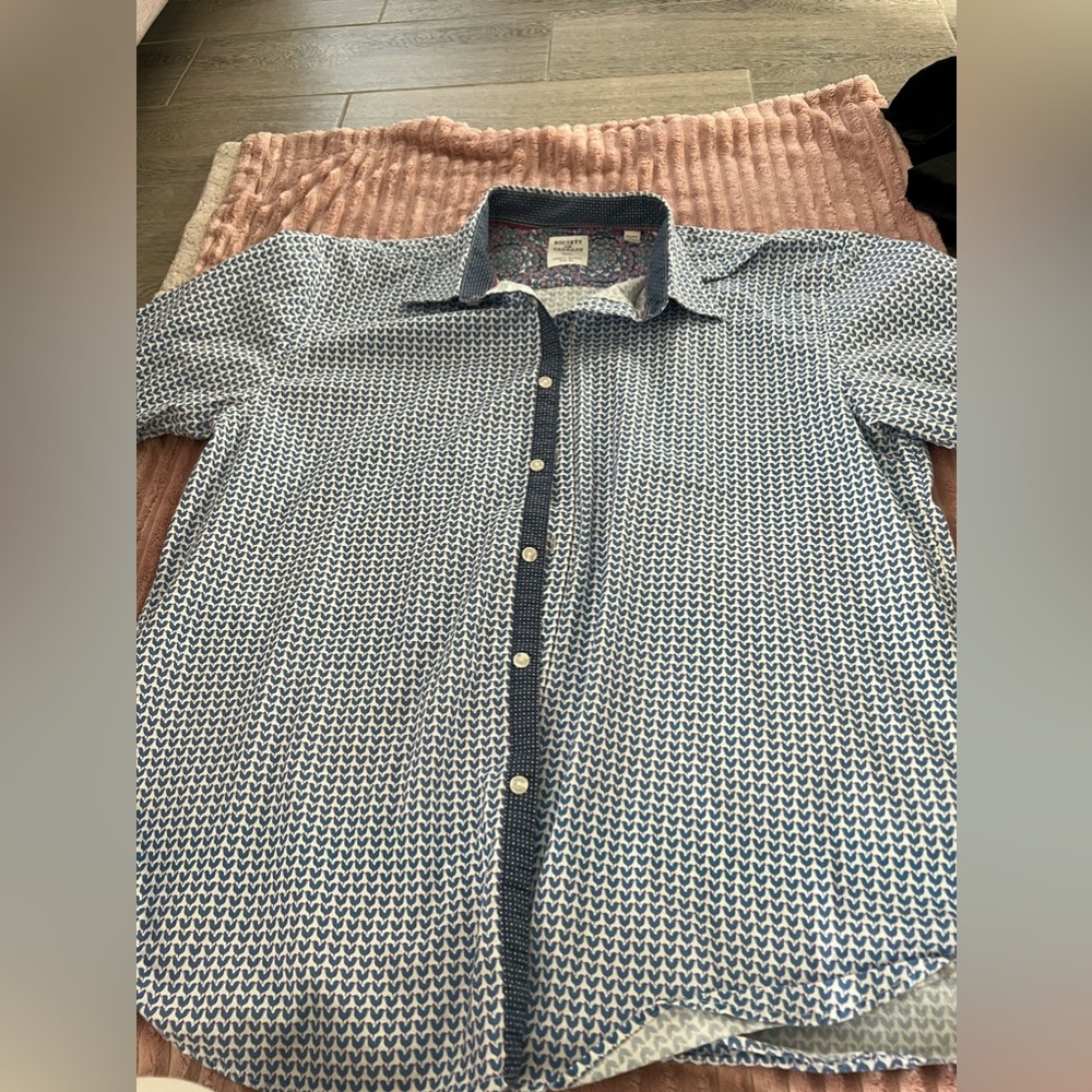 Button up shirt